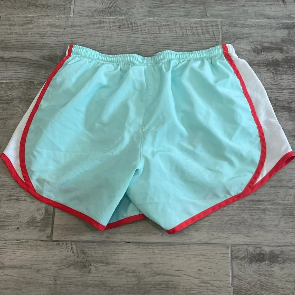 Nike Juniors Dri Fit Mint‎ Green & Red Trim Lined Pocket Short 455912-371 Sz XL